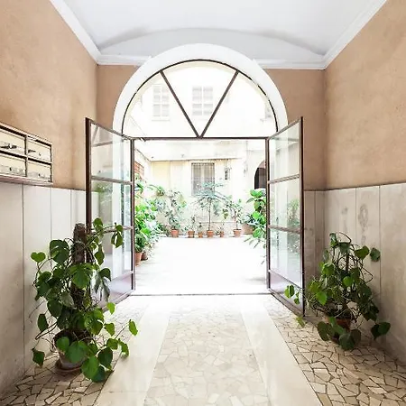 아파트 Florje House