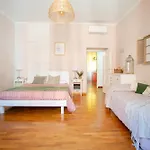 Florje House *