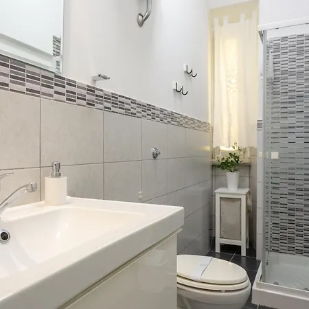Florje House * Rom