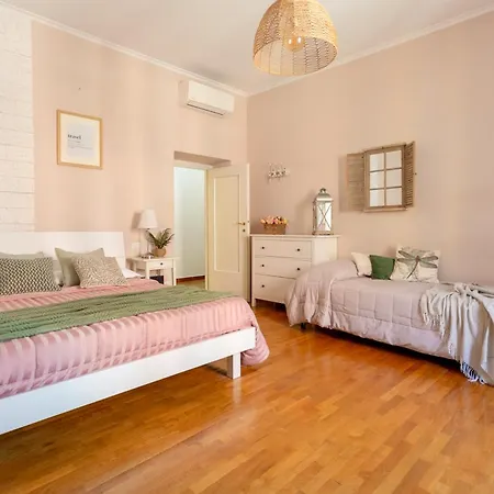 Daire Florje House