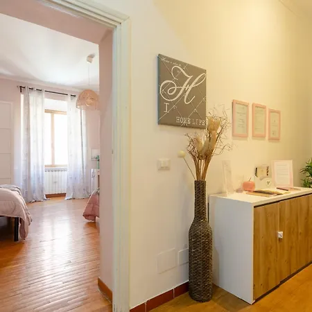 Florje House *