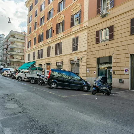 Florje House Roma