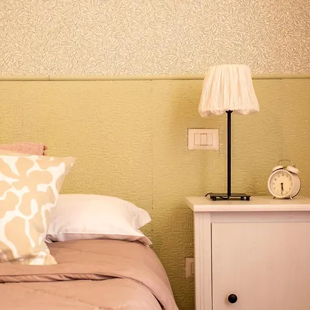 Daire Florje House *